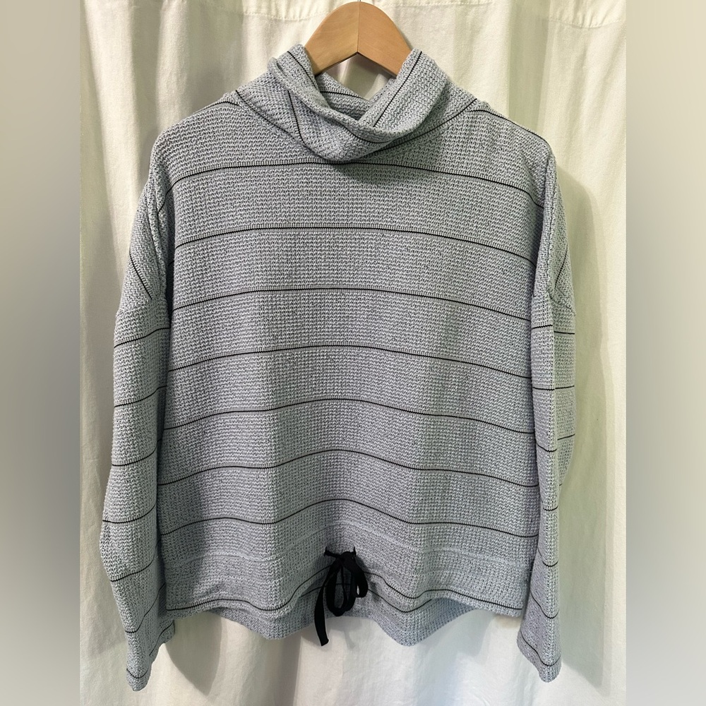 NIC+ZOE light blue/gray beachy sweater
